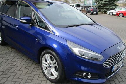 Ford S-Max 132.000 km 12.990 &euro; Dessau-Roßlau 06847