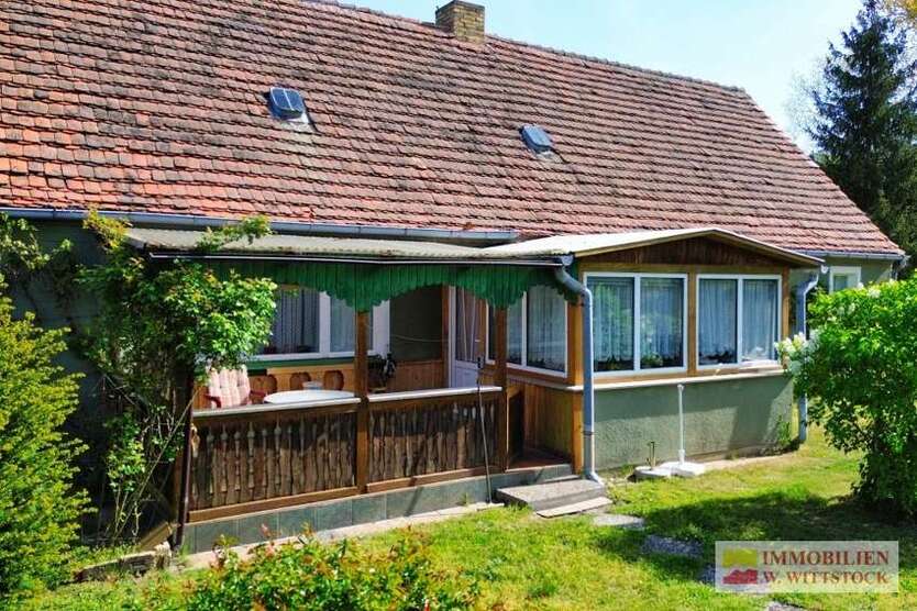 Haus zum Kaufen in Dreetz 105.000 € 108 m²