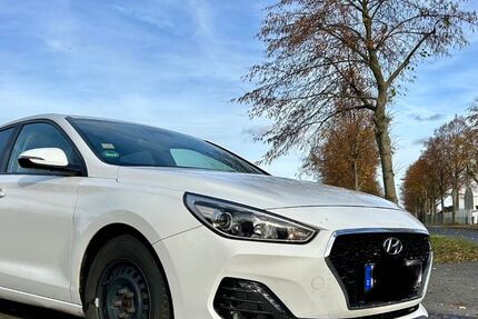 Hyundai i30 52.000 km 14.500 € Herrenhof 99887