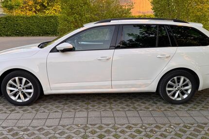 Skoda Octavia 133.000 km 16.200 &euro; Buxheim 85114