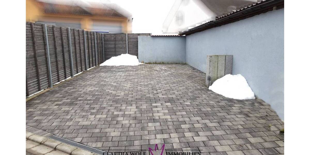 Mehrfamilienhaus, Wohnhaus Feuchtwangen Zehdorf - 9 Zimmer, 221 m&sup2;, 487.000&euro; | Angebot:26289817
