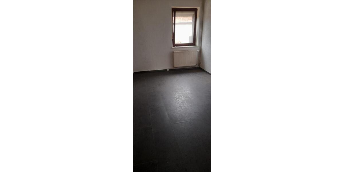 Einfamilienhaus Völklingen - 6 Zimmer, 160 m&sup2;, 125.000&euro; | Angebot:26917508