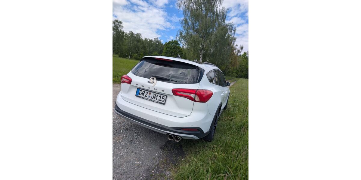 Ford Focus 92.000 km 14.100 &euro; Ronneburg 07580