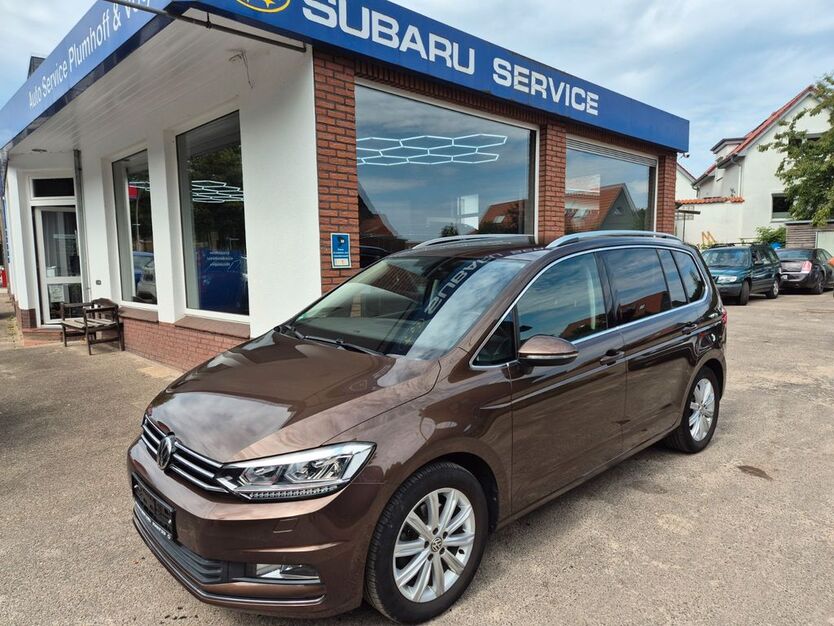 VW Touran 76.700 km 21.200 € Hamburg 22397
