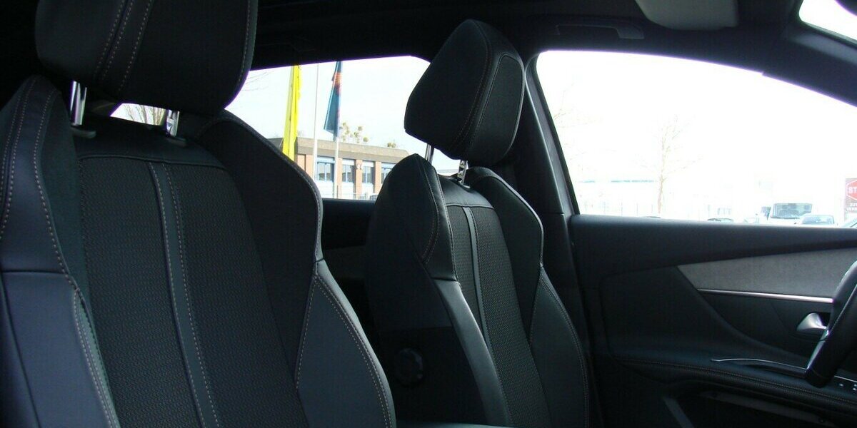 Peugeot 3008 1.2 PureTech GT ACC LED Pano 360º 14.773 km 24.980 &euro; Falkensee 14612