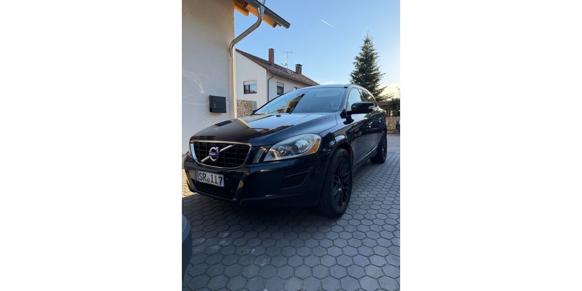 Volvo XC60 258.845 km 11.500 &euro; Bogen 94327