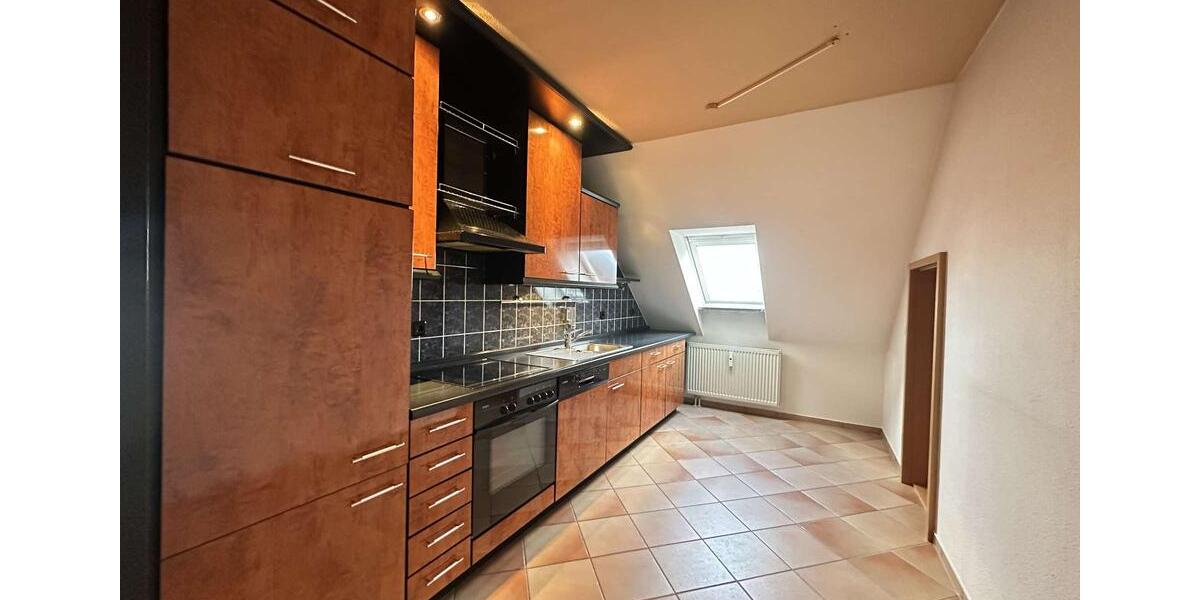 Dachgeschoßwohnung Niesky - 3 Zimmer, 74 m&sup2;, 545&euro; | Angebot:25252696