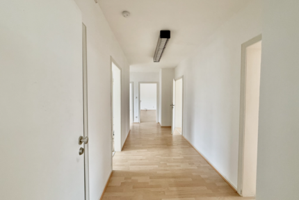 Büro in Bonn 389.000 € 150 m²