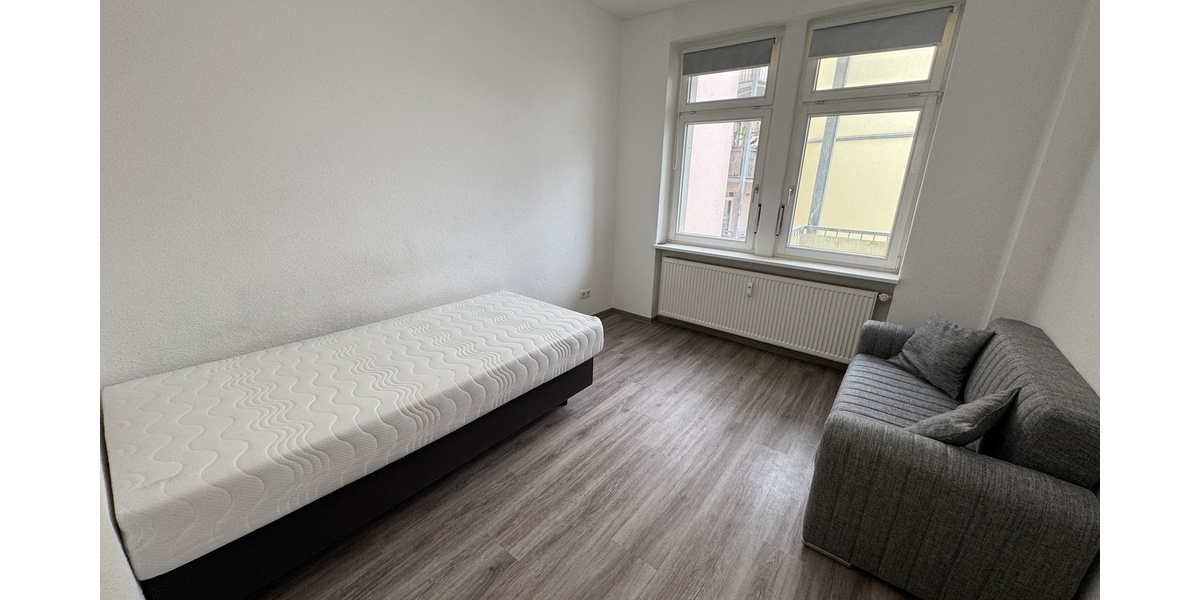 Direkte Innenstadtlage! möblierte 2 Zimmerwohnung mit Balkon! - Etagenwohnung Gera Debschwitz | Angebot:26876779