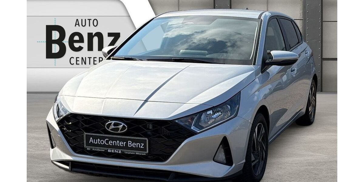 Hyundai i20 13.366 km 18.990 &euro; Laupheim 88471