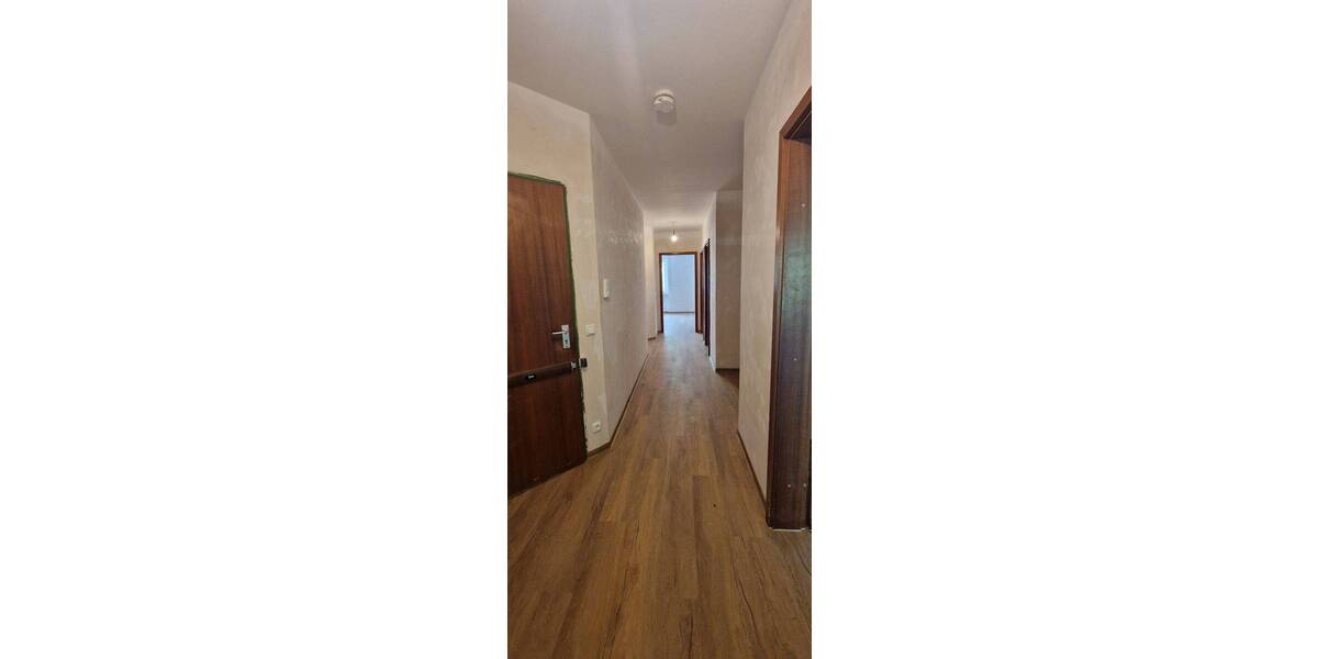Etagenwohnung Frankfurt am Main Dornbusch - 3 Zimmer, 84 m&sup2;, 1.168&euro; | Angebot:26093733