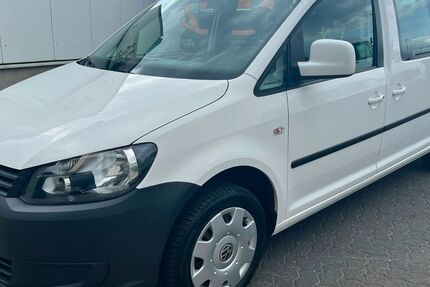 VW Caddy 148.956 km 9.800 &euro; Bocholt 46395
