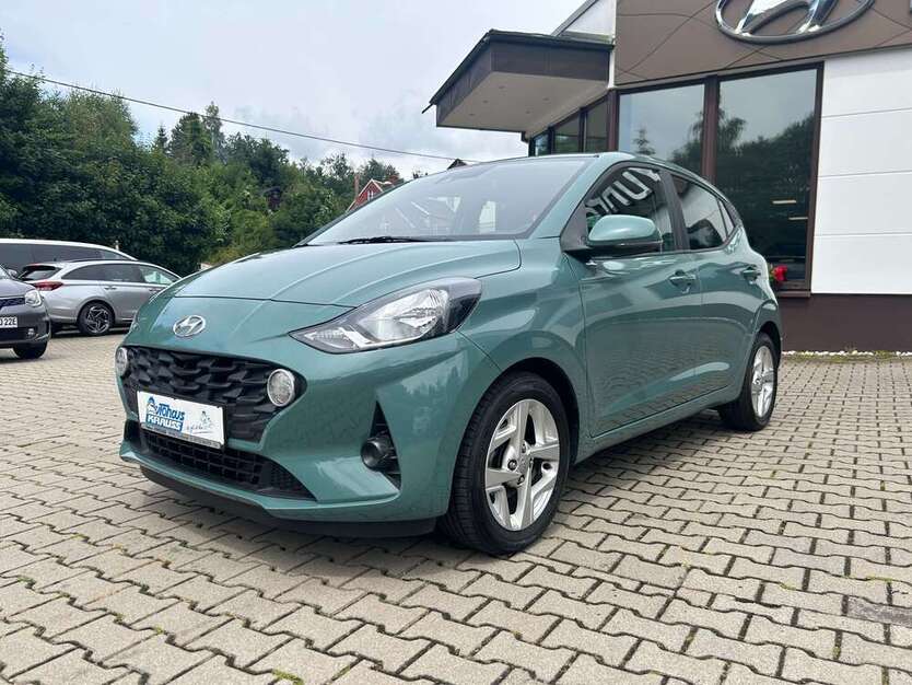 i10