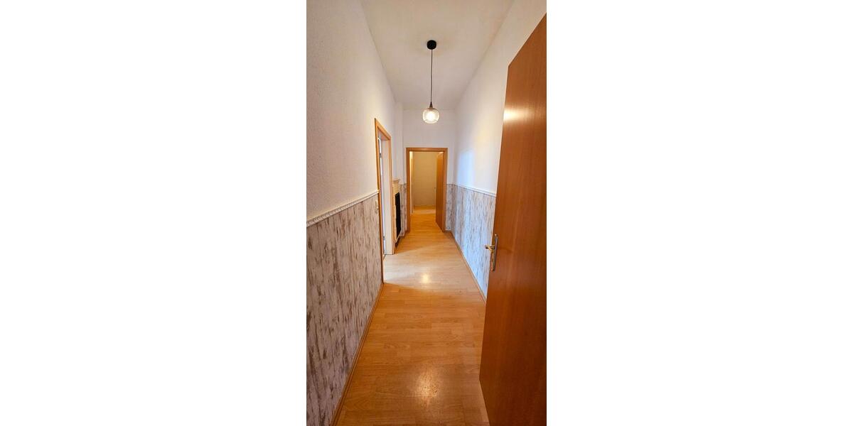 Etagenwohnung Annaberg-Buchholz Buchholz - 4 Zimmer, 85 m&sup2;, 490&euro; | Angebot:26063181