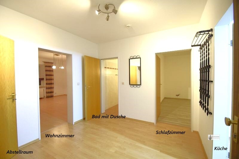 Frisch Renoviert! 2-Zimmer-EG-Whg. in der Syker Innenstadt für ältere Mieter Terrasse + Stellplatz - Erdgeschoßwohnung Syke | Angebot:26800332