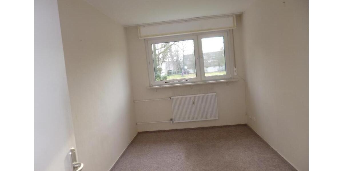 Erdgeschoßwohnung Duisburg Walsum - 4 Zimmer, 84 m&sup2;, 729&euro; | Angebot:26646852