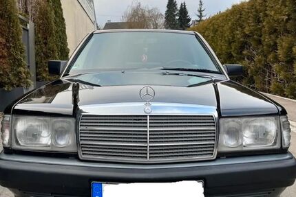Mercedes-Benz 190 103.200 km 10.300 &euro; Frankfurt am Main 65931