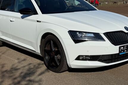 Skoda Superb 72.000 km 20.999 &euro; Neustadt-Glewe 19306