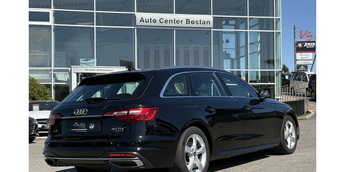 Audi A4 40 TDI quattro advanced ACC/DAB/NAVI/AHK/LED 71.953 km 25.900 &euro; Villingen-Schwenningen 78054