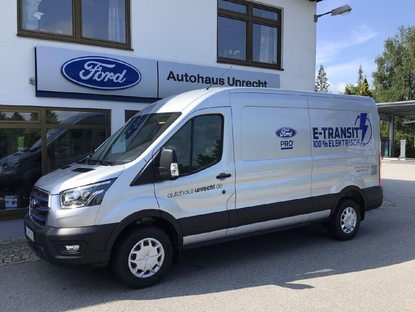 Ford Transit 7.000 km 39.999 € Tittling 94104