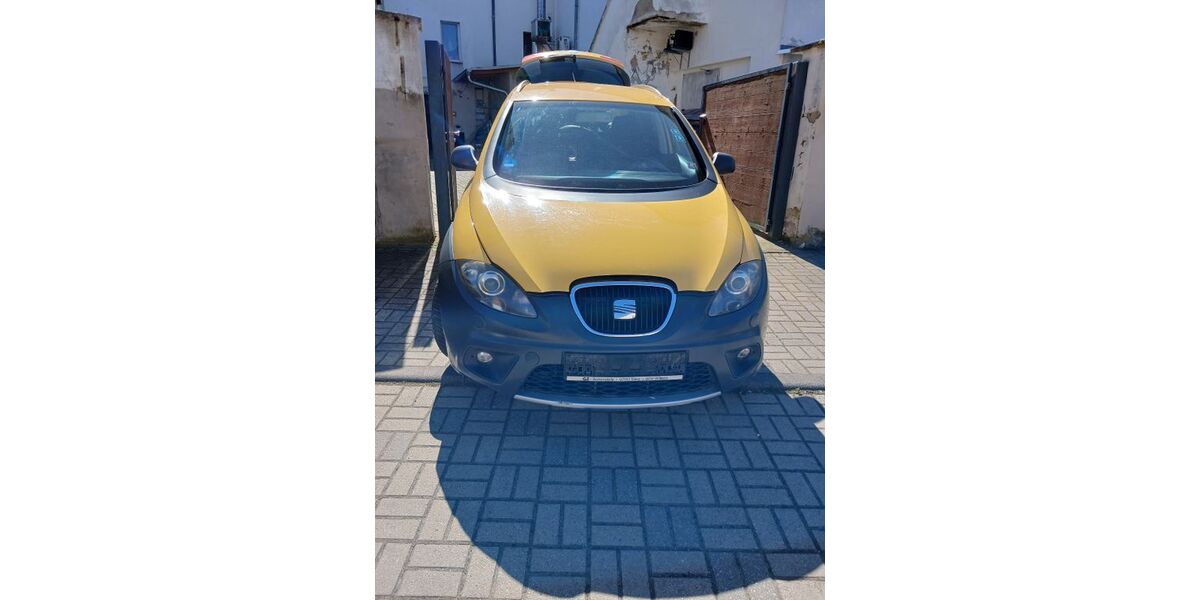 Seat Altea 303.000 km 1.990 &euro; Gera 07545