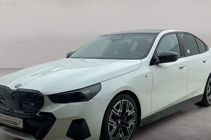 BMW i5 5.975 km 78.910 € Barsbüttel bei Hamburg 22885