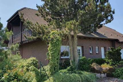 Haus Berkholz Meyenburg - 6 Zimmer, 250 m&sup2;, 350.000&euro; | Angebot:25126298