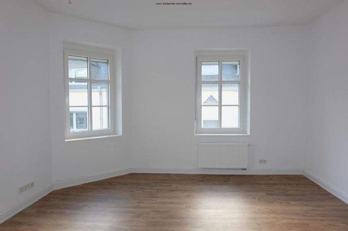 Etagenwohnung Trier Trier-Süd - 2 Zimmer, 81 m&sup2;, 900&euro; | Angebot:26402615