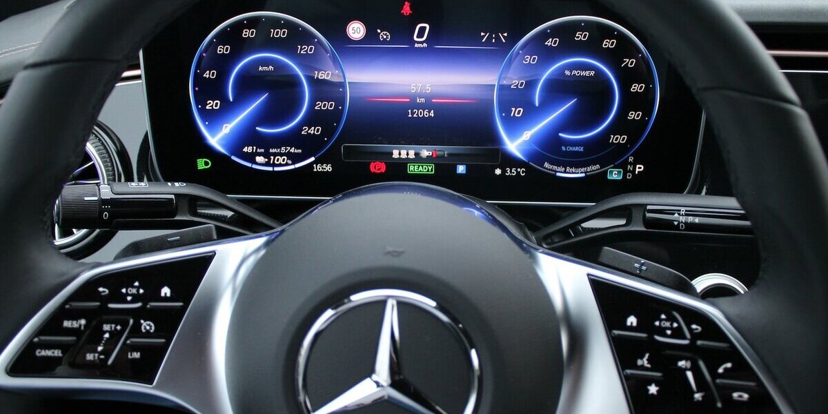 Mercedes-Benz EQE 300 Mercedes Garantie bis 2031 12.000 km 47.400 &euro; Badem 54657