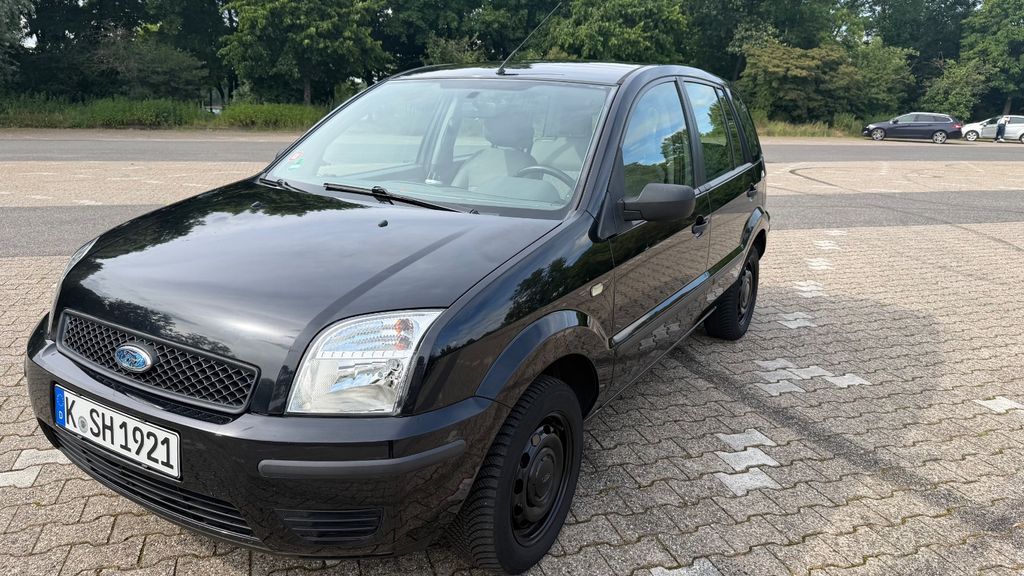 Ford Fusion 149.000 km 1.899 &euro; Köln 50767