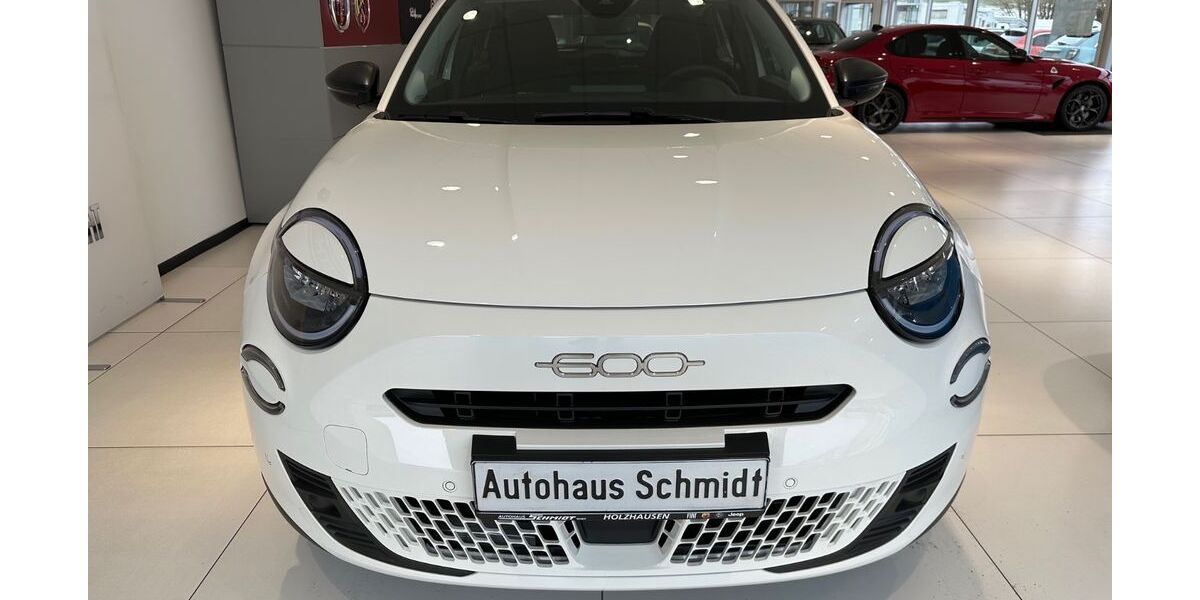 Fiat 600 4.000 km 24.990 &euro; Dautphetal 35232