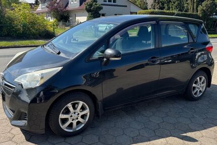 Toyota Verso-S 120.000 km 4.000 &euro; Stelle 21435