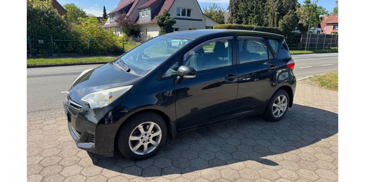Toyota Verso-S 120.000 km 4.000 &euro; Stelle 21435