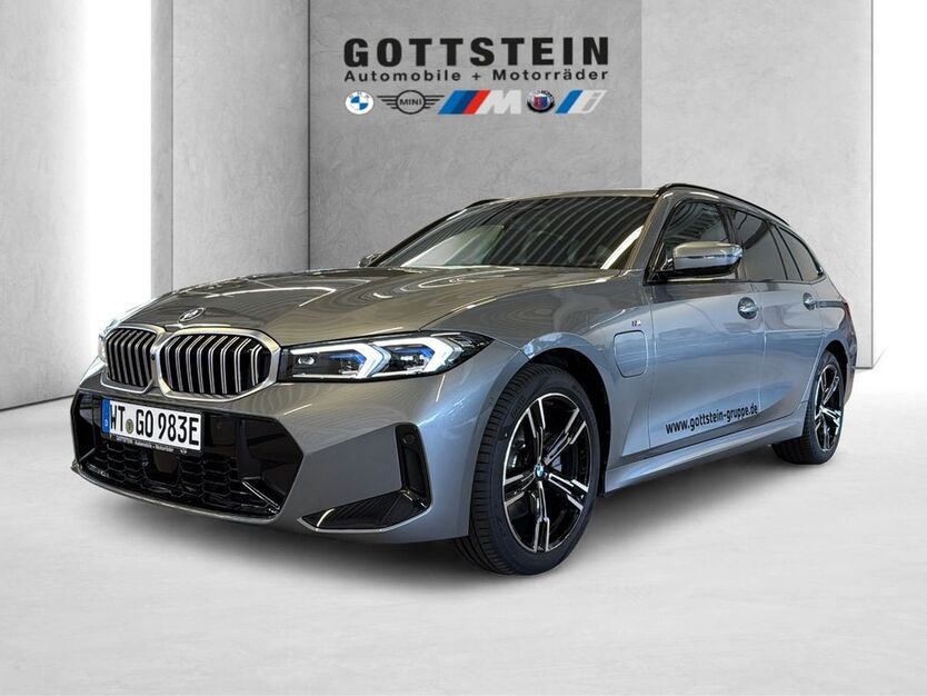 BMW 330 2.723 km 64.990 € Waldshut-Tiengen 79761