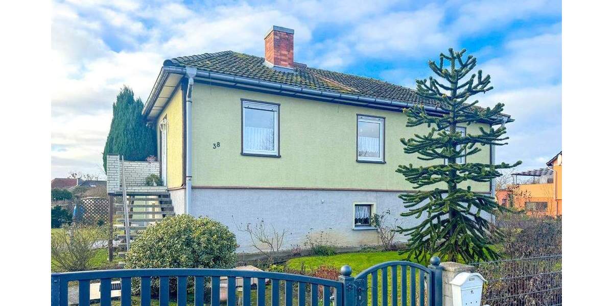 Mehrfamilienhaus, Wohnhaus Seehausen Schönberg - 4 Zimmer, 107 m&sup2;, 90.000&euro; | Angebot:25361177