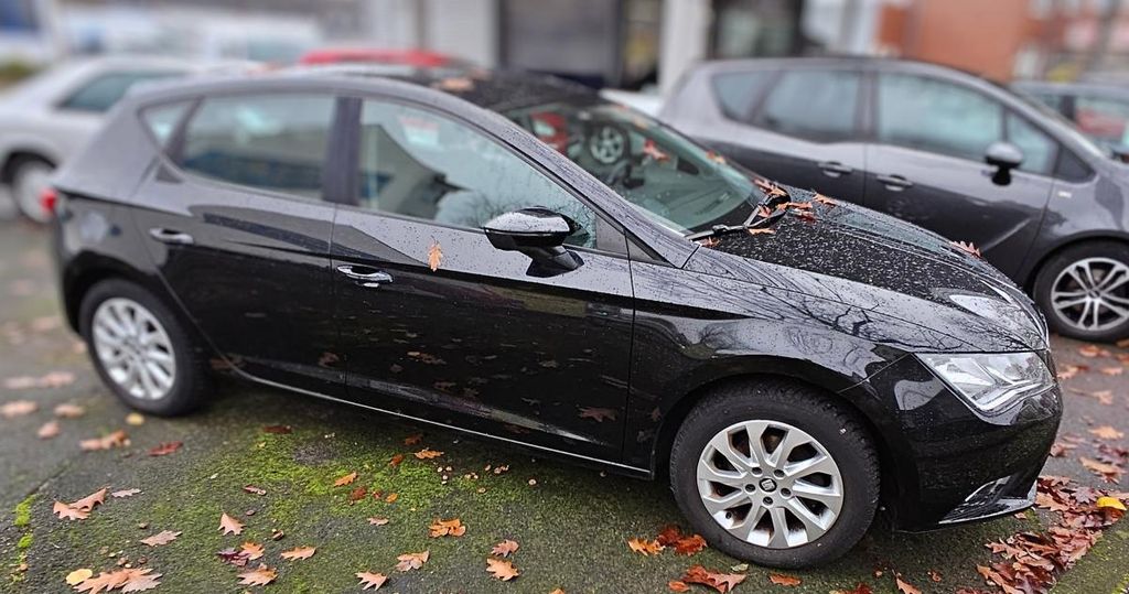 Seat Leon 104.000 km 9.998 &euro; Bremerhaven 27572