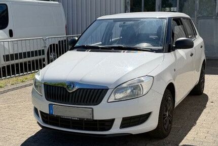 Skoda Fabia 203.000 km 2.250 &euro; Würselen 52146