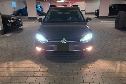 VW Golf 105.000 km 12.700 € München 80933