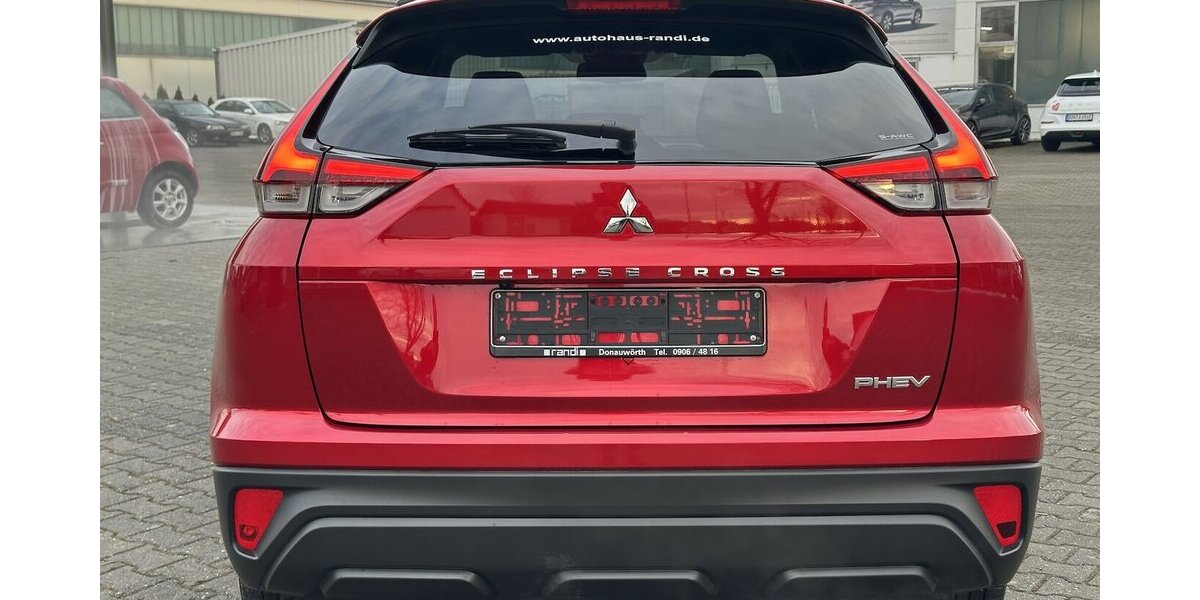 Mitsubishi Eclipse Cross Basis Hybrid 4WD 37.600 km 23.990 &euro; Donauwörth 86609
