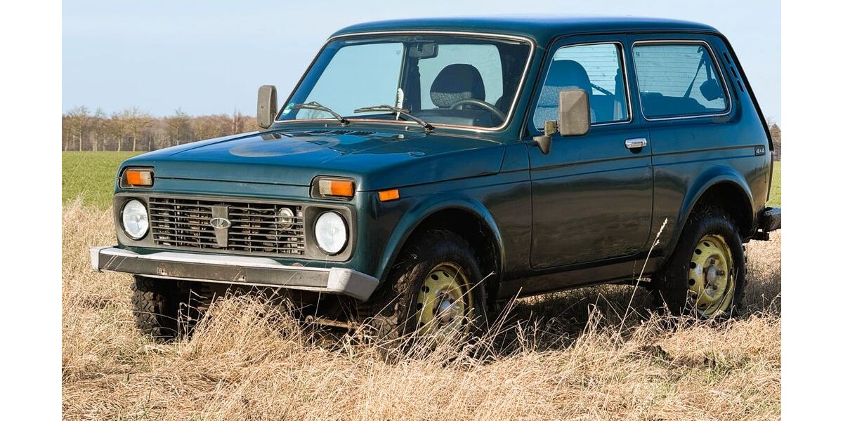 Lada Niva 90.400 km 2.600 &euro; Groß Mohrdorf 18445