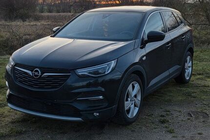 Opel Grandland (X) 87.000 km 18.250 &euro; Warnow 23936