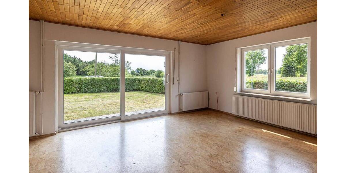 Einfamilienhaus Blomberg - 8 Zimmer, 189 m&sup2;, 225.000&euro; | Angebot:25815052