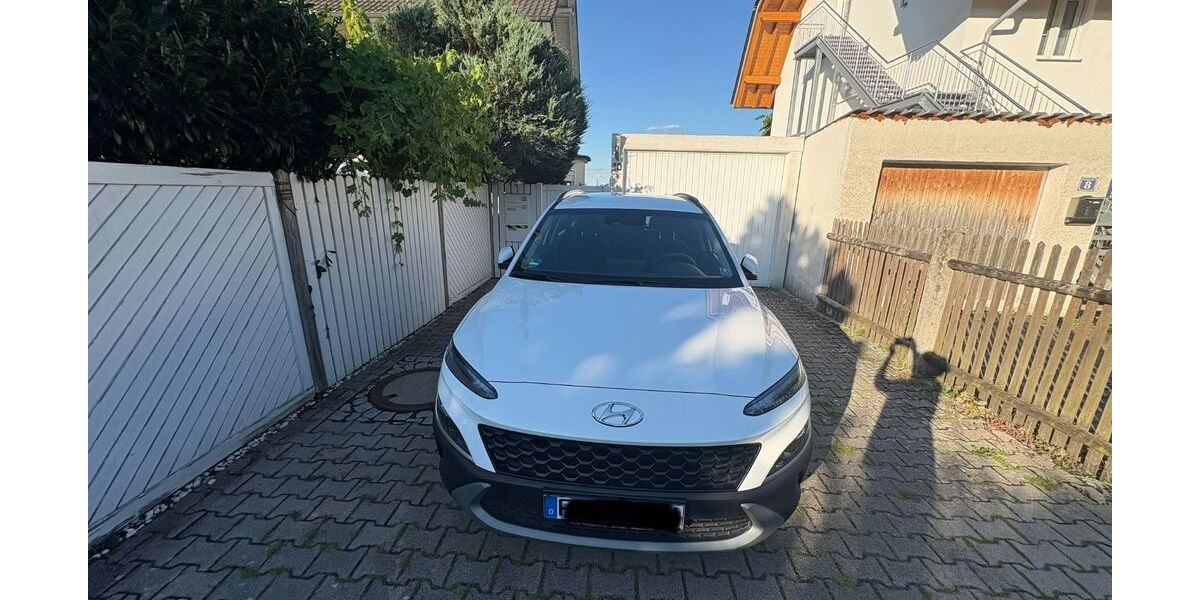 Hyundai KONA 53.000 km 16.900 &euro; Germering 82110
