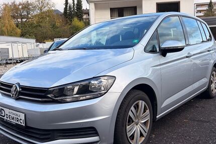VW Touran 208.000 km 9.999 € Montabaur 56410