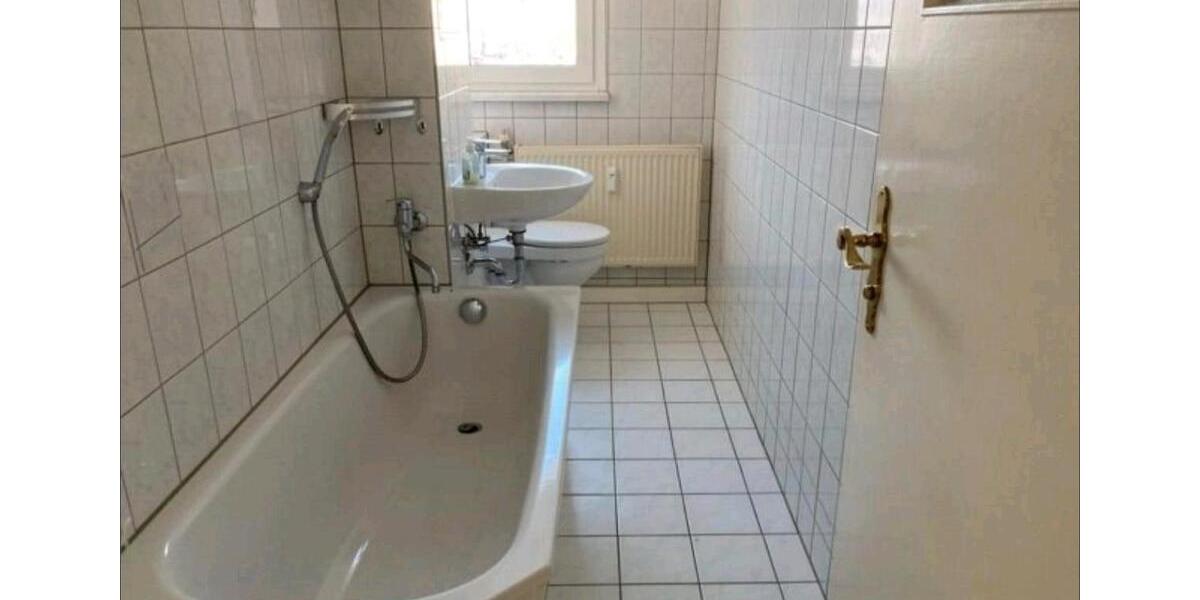 Etagenwohnung Hermsdorf - 6 Zimmer, 120 m&sup2;, 1.010&euro; | Angebot:26030078