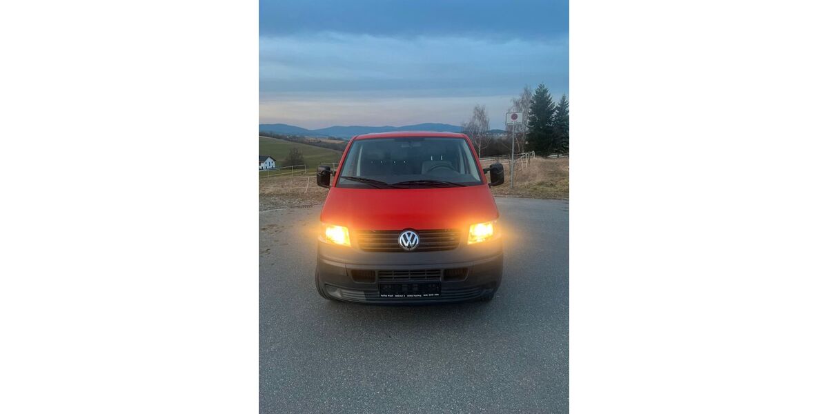 VW T5 Transporter 234.000 km 9.000 &euro; Runding 93486