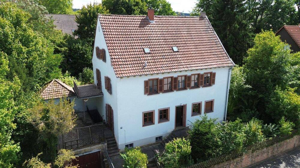 KL-Lämmchesberg - Großzügiges Wohnhaus mit schönem Eigentumsgrundstück in bester Wohnlage 8 zimmer