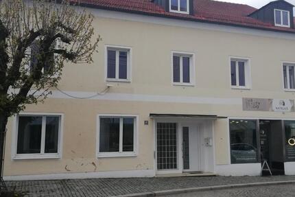 Büro - Praxisräume im Herzen von Bad Kötzting zur Miete qm 6 € zimmer