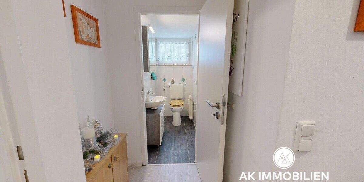 Charmante Eigentumswohnung in Afferde - ErdgeschossHochparterre mit Balkon und Außenstellplatz 4 zimmer