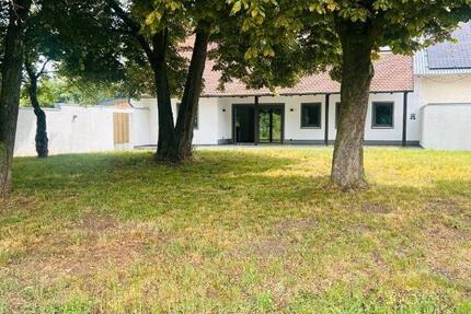 Gewerbeobjekt Neustadt an der Donau - 2.200&euro; | Angebot:26125503